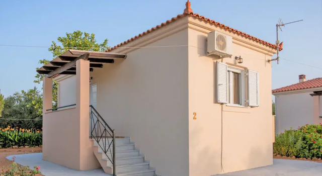 Lagouvardos Apartments