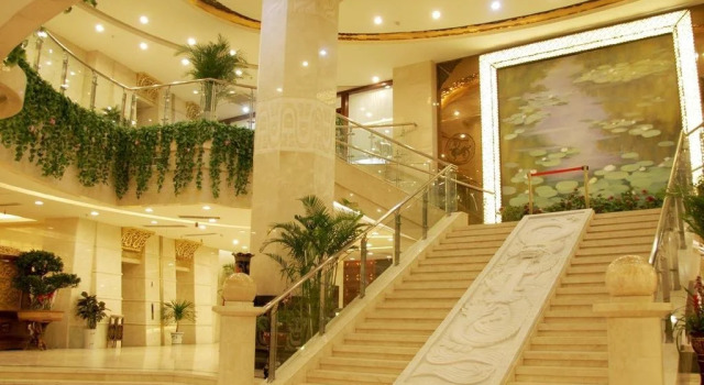 Luoyang Yingtianmen Xinyuan International Hotel (Luoyi Ancient City), Rezervovat Hotel Lao Cheng 