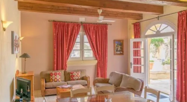 Tal Fanal 2 Bedroom, Varaa Hotelli Ghasri Gozo