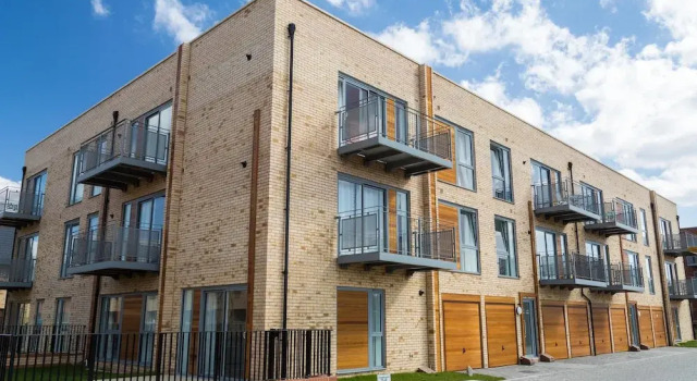 Kingfisher Cambridge Central West Apartments