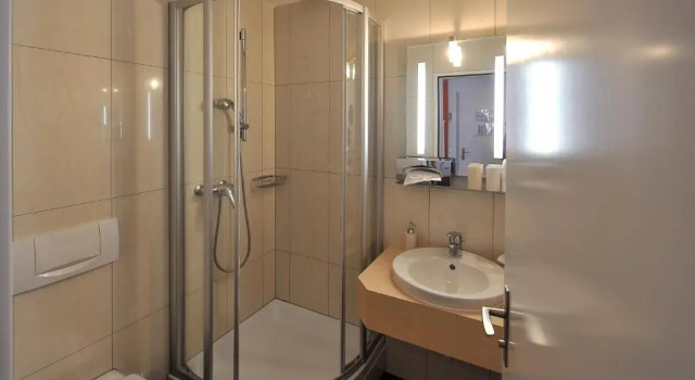 Двухместный номер Standard с балконом Hotel Belmont