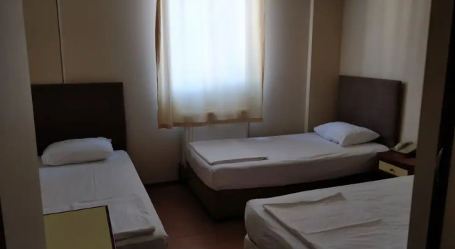 Akkus Kaya Hotel, Varaa Hotelli Hotellit Marmara-alue pysäköinnillä, Pysäköinti
