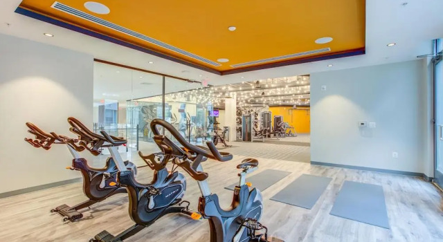 WhyHotel Arlington Pentagon Columbia Pike, Rezervasyon Otel Arlington Washington DC Metropolitan area