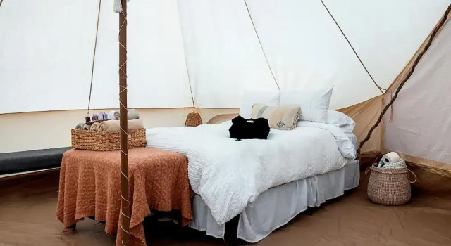 Glamping Valle de Guadalupe with private bathroom by Yuma Resort, Rezerwuj Pole kempingowe San Antonio de las Minas Baja California