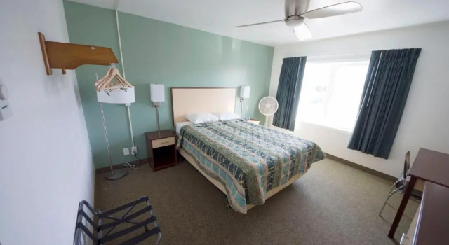 Rewak Studios, Rezerwuj Hotel Fairbanks Alaska