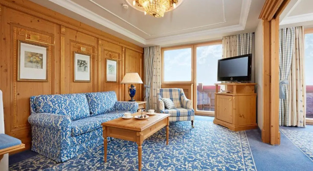 Полулюкс Romantik Hotel Krone