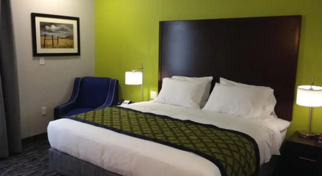 Номер Standard Hawthorn Extended Stay by Wyndham Midland