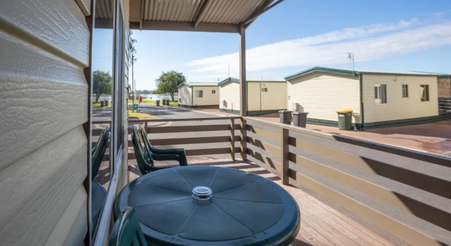 Номер Standard с балконом BIG4 Port Hughes Holiday Park