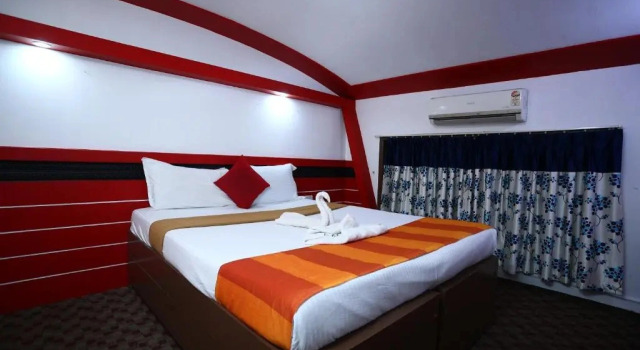 Шестиместный люкс Superior Beach Paradise Day Cruise Houseboat