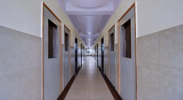 OYO 2410 Nerambally Hotel Mysore, Забронировать Отель Отели штата Карнатаки с завтраком, Завтраки