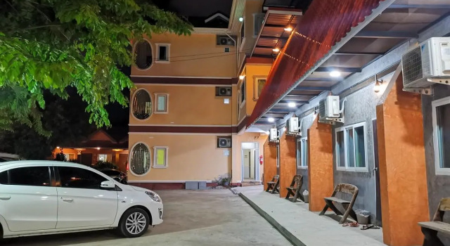 Pratubjai Resort