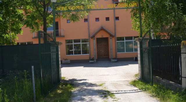 VILLA HIPODROM ilidza apartments, Réserver Appartement Ilidža Sarajevo Canton, près de Sarajevo War Tunnel
