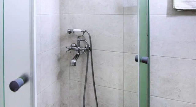 Четырёхместный номер Standard с балконом Terassa Hotel Kobuleti