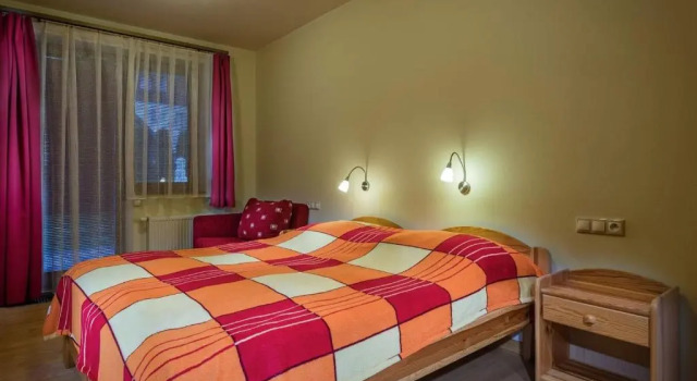 Апартаменты Guest House Privat Pod Lesom
