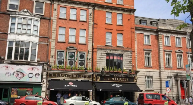 Clifton Court Hotel