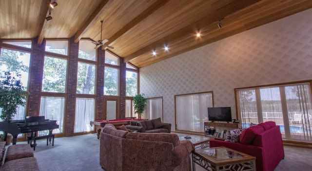 Woodlands Retreat, Забронировать Дом для отпуска Отели Table Rock Lake с парковкой, Парковка
