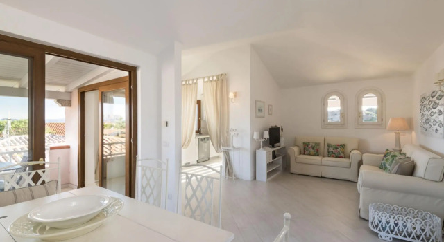 Villetta has two levels with beautiful sea view and located in front of a small park for children an-VILLA GINEPRO