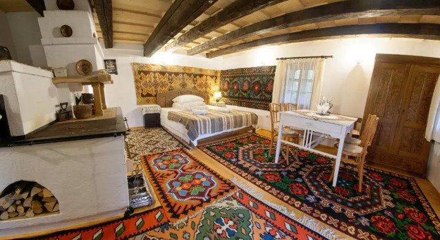 Casa Povestilor, Buchen Sie Hotel Vama Suceava