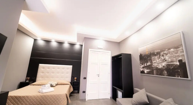 Двухместный люкс GreRos H. Rooms Napoli Centro by Clapa Group Dislocated Hospitality