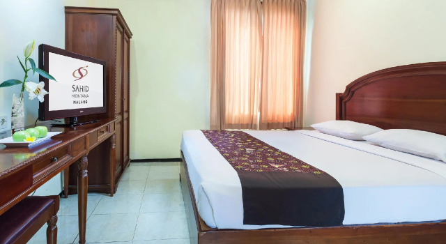 Supérieure chambre Tuwuh Hotel at Kayutangan