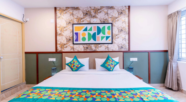 Номер Standard Treebo Emirates Suites Indiranagar