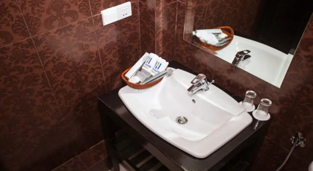 Бунгало Executive WH Hotel Thanlyin