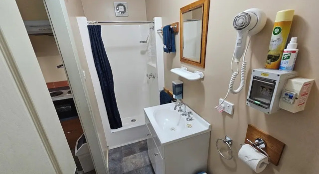 Номер Economy Snug Beach Cabin And Caravan Park