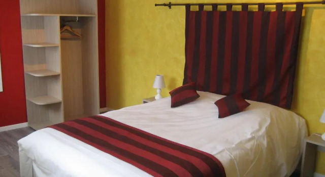 Номер Superior Logis Hotel Restaurant Le Cheval Blanc