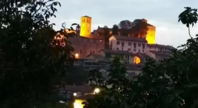 Agriturismo Cascina Palazzo, Reserva ahora Hotel Roddi Las Langhe