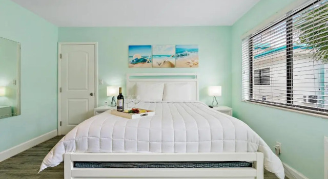 Номер Standard Hollywood Beachside Boutique Suite