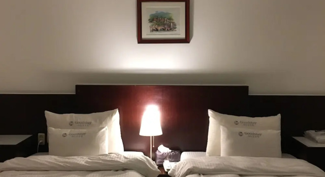 Семейный номер Standard с красивым видом из окна Charmant Hotel