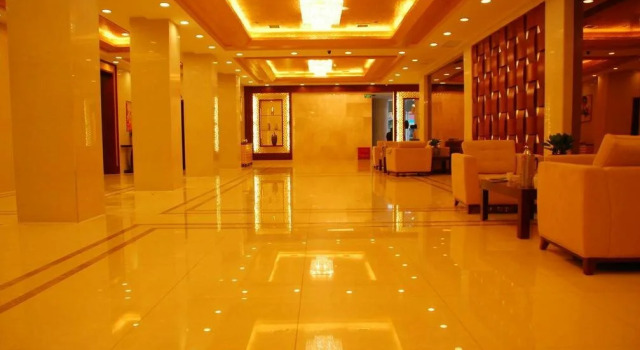 Hubei Quanjingyuan Hotel, Varaa Hotelli Xianning Hubei