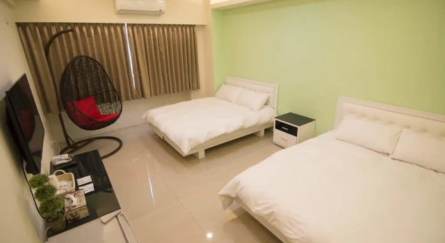 Четырёхместные апартаменты Comfort FengJia Pandola