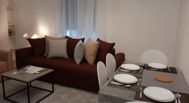 Apartment Queen