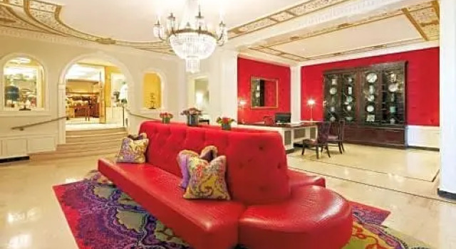 Номер Premium The Huntington Hotel