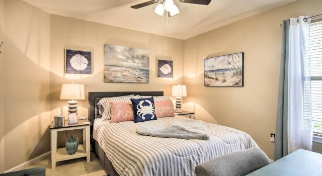 5 Mi to Bethany Beach: Chic Home w/ Grill!, Забронировать Дом для отпуска Коттеджи Philadelphia Metropolitan Area, Коттедж