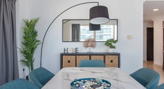 Amazing Cozy 1-bedroom Apartment Perfect for 4 in Dubai Marina, Забронировать Апартаменты/квартира Апартаменты Эмирата Дубая, рядом с Dubai Marina Yacht Club, Апартаменты/квартира