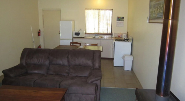 Коттедж Marri Lodge & Cottages