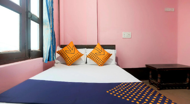 SPOT ON 68252 Zaika Hotel, Забронировать Отель Jhājhar штат Уттар-Прадеш