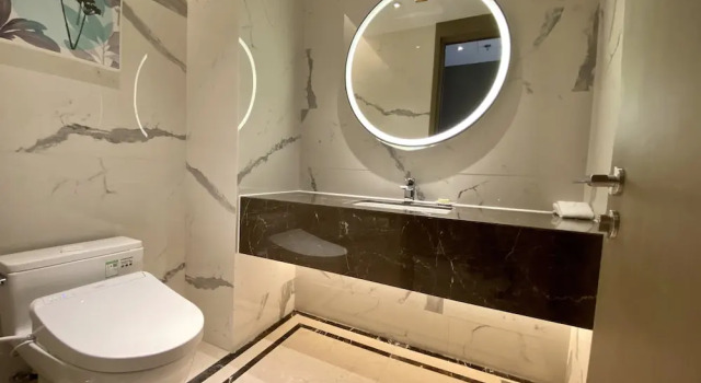 Двухместный люкс с видом на озеро Holiday Inn Resort Maoshan Hot-Spring by IHG