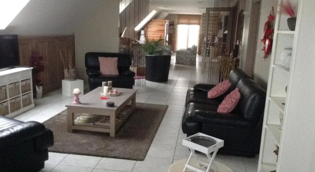 B&B Novo Templo, Rezerwuj Bed and Breakfast Hotele w Bruksela z parkingiem, Parking