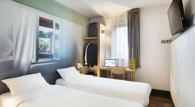 Двухместный номер Standard B&B HOTEL Lyon Saint-Bonnet Mi-Plaine