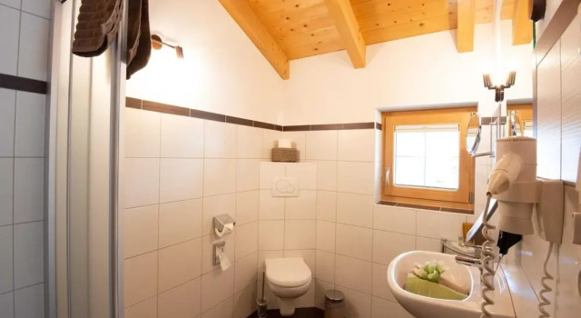 Апартаменты Beautiful Holiday Apartment in Umhausen With two Balconies