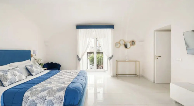 Апартаменты YourHome - Tramontano Suite