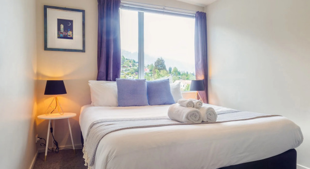 qTownpad Holiday Homes, Varaa Hotelli Queenstown Lake Wakatipu
