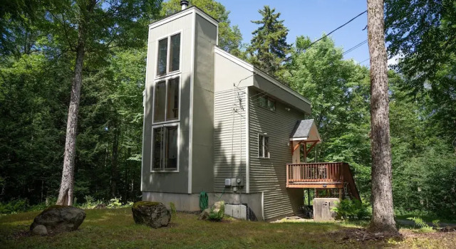 Коттедж Bob's Sled Lodge 2 Bedroom Home