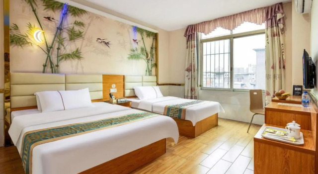 Huiquan Fashion Hotel (Dongguan Houjie Wanda Plaza)