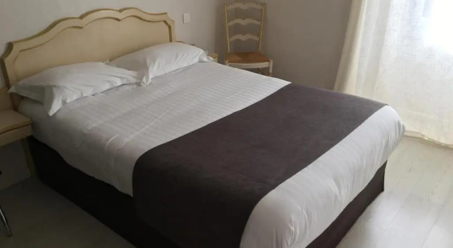 Hotel du Bosquet, Rezervasyon Otel Pégomas Mimosa Road