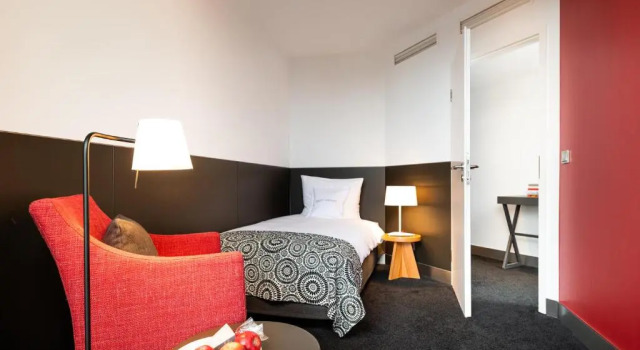 Люкс с 2 комнатами THE MADISON Hotel Hamburg