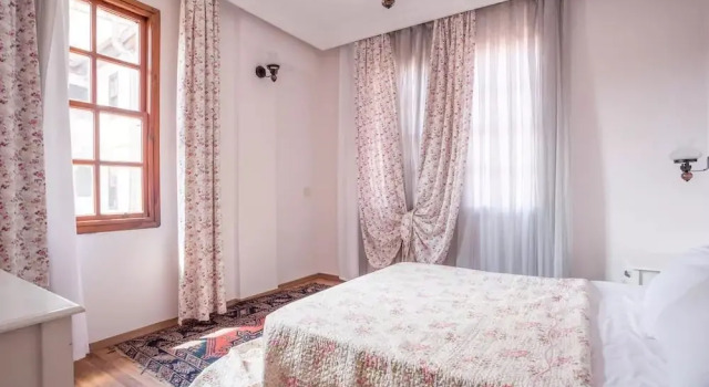 Люкс Deluxe Defne Oldtown Suites